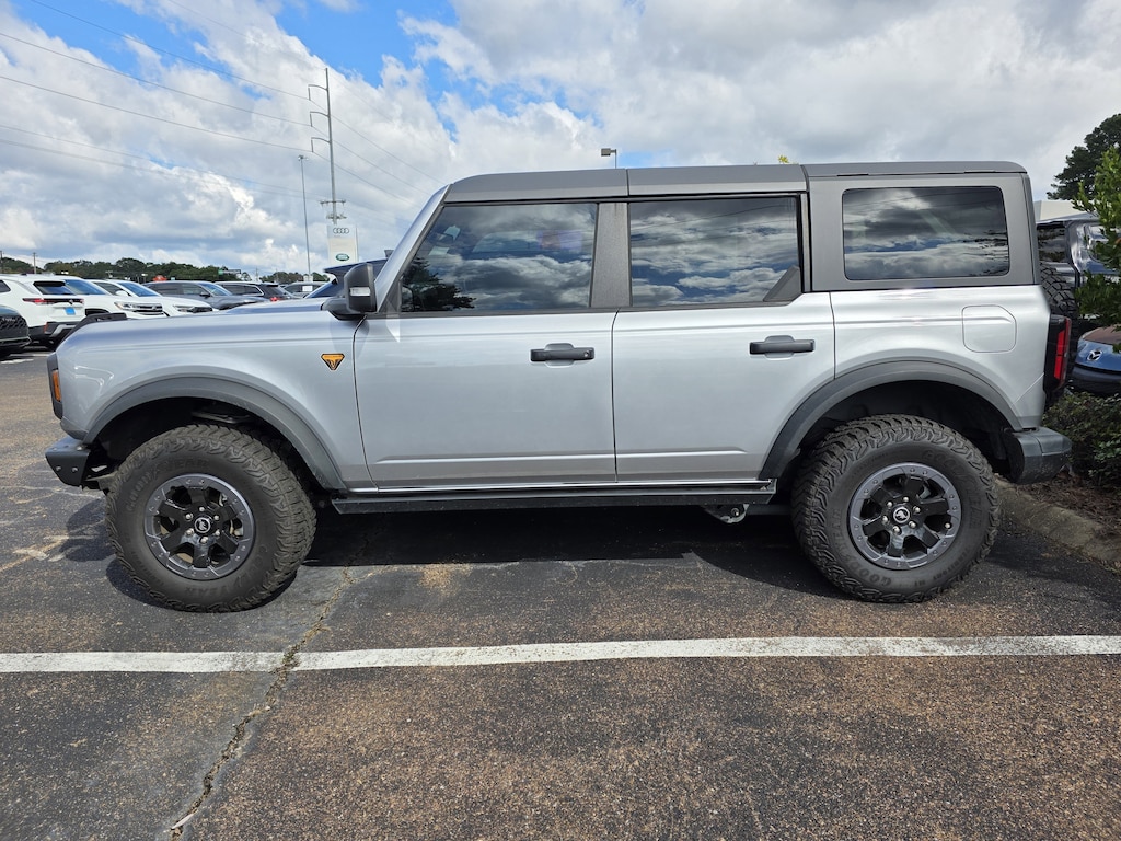 Used 2022 Ford Bronco Badlands SUV