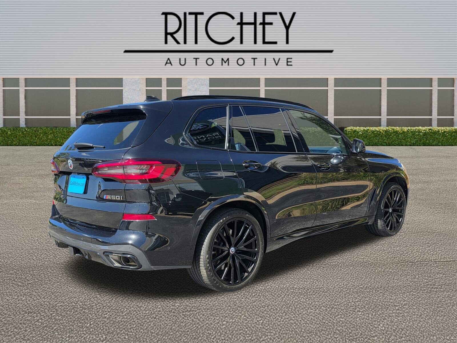 2023 Bmw X5 M50i photo 2