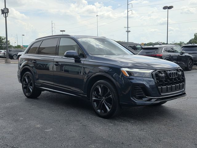 2025 Audi Q7 55 Premium Plus quattro Tiptronic's photo