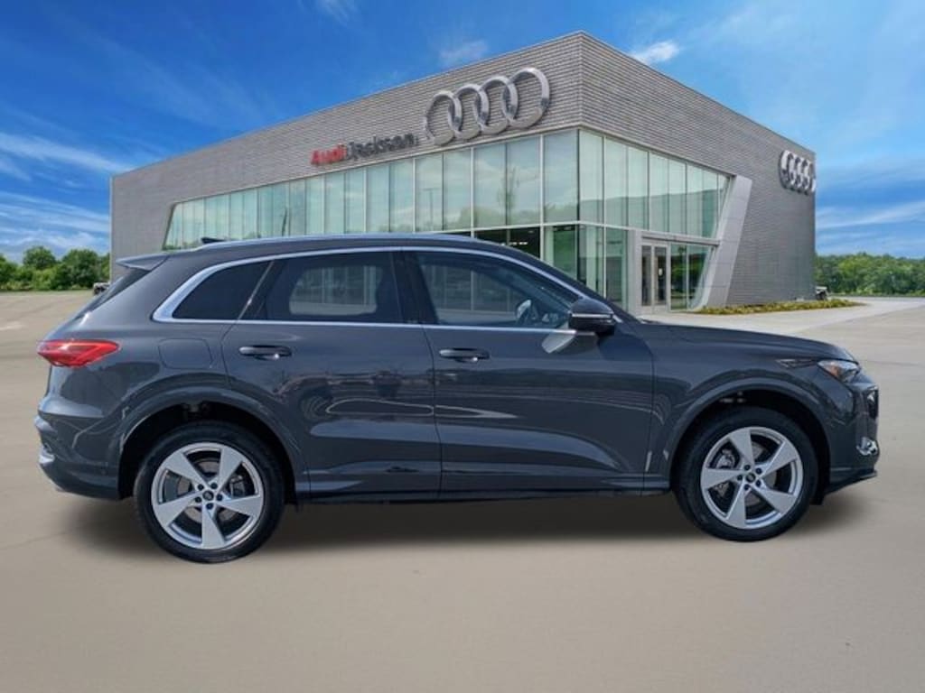 Certified 2025 Audi Q5 2.0T Premium Plus SUV