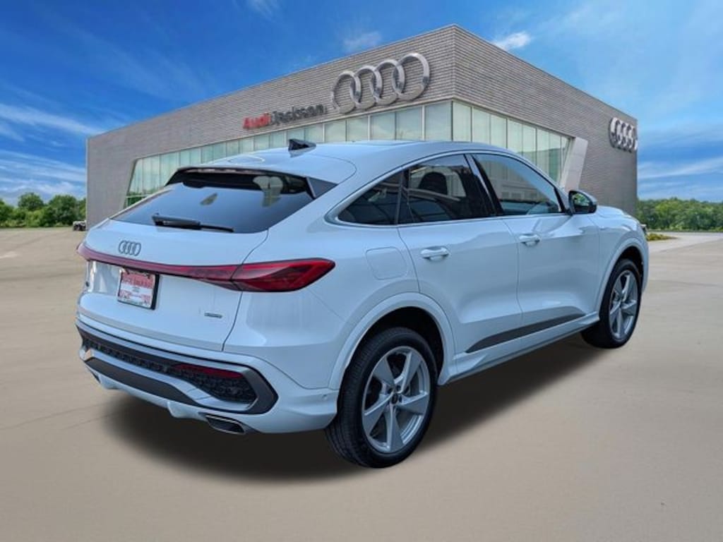 Used 2025 Audi Q5 Sportback 2.0T Premium SUV