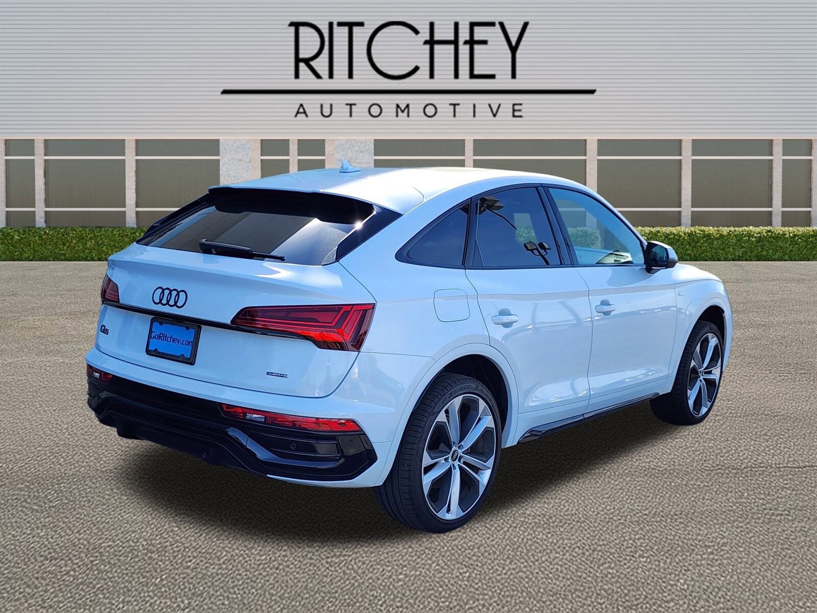 2024 Audi Q5 Sportback S line Premium Plus photo 3