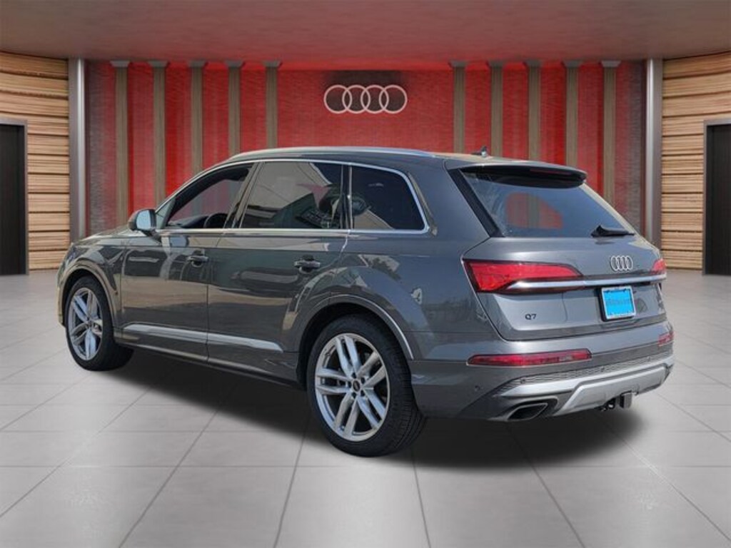 Certified 2025 Audi Q7 55 Premium Plus SUV