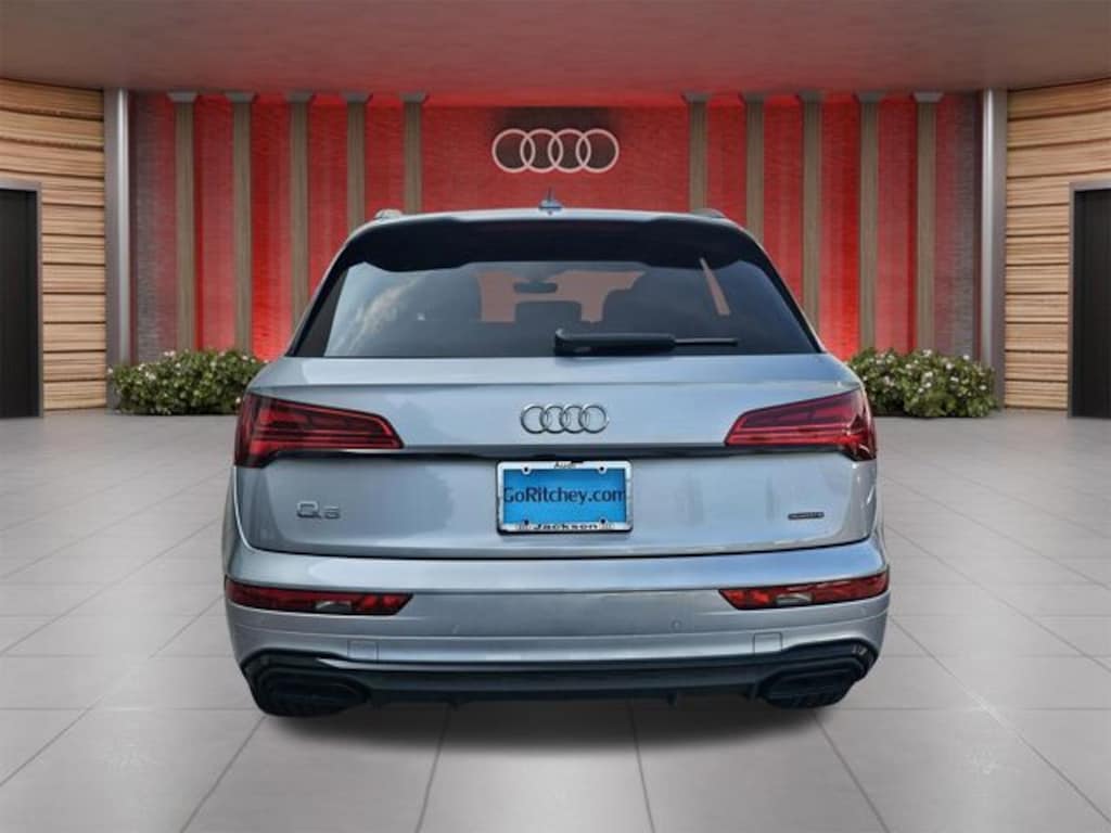 Certified 2025 Audi Q5 45 S Line Premium SUV