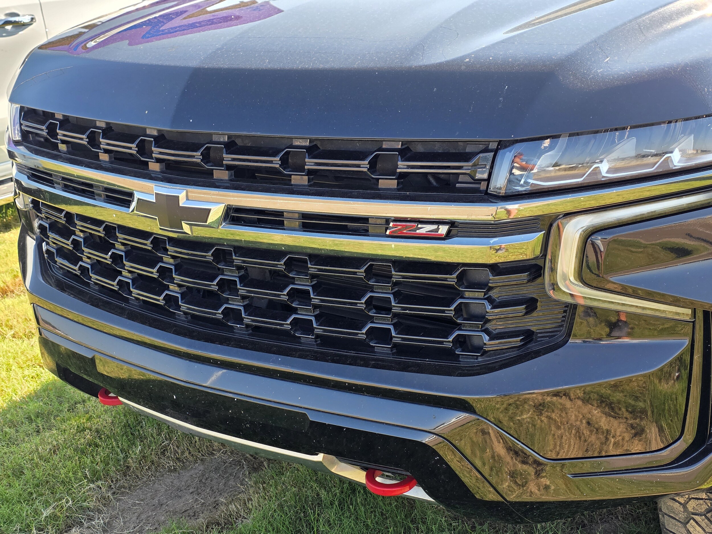 2021 Chevrolet Tahoe Z71 photo 2