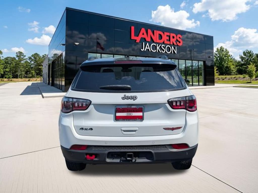 Used 2025 Jeep Compass Trailhawk SUV