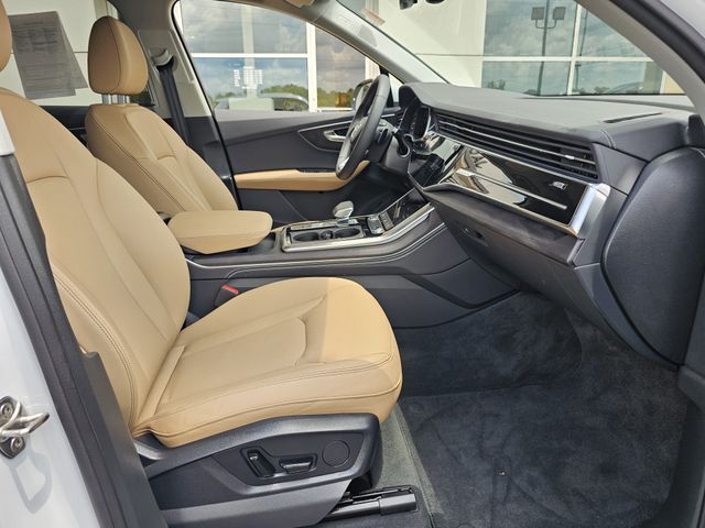 2025 Audi Q7 Premium Plus - Photo 23