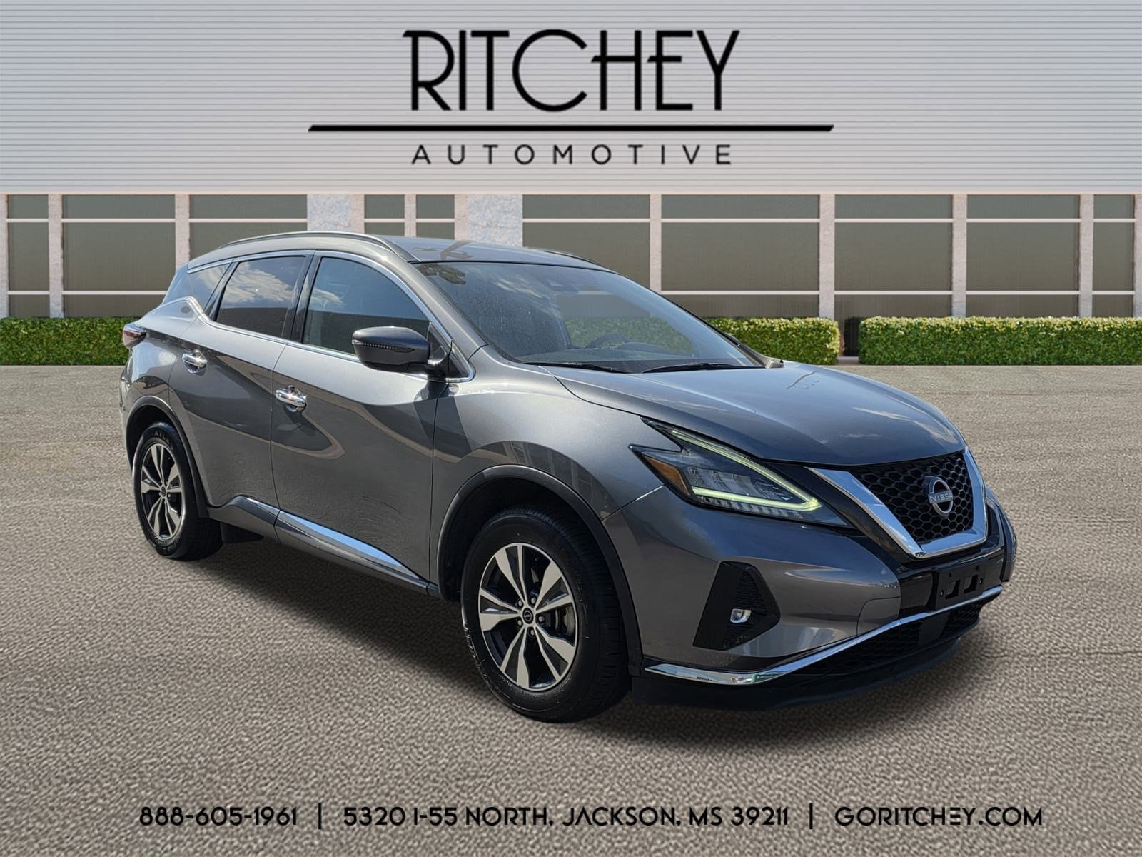 2023 Nissan Murano SV's photo