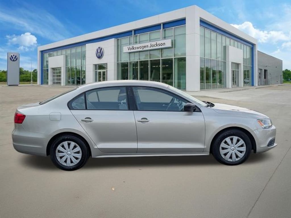 Used 2014 Volkswagen Jetta 2.0L S Sedan