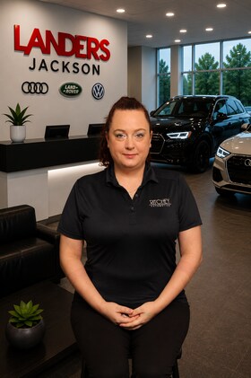 Staff member Jessica Patterson  from ID_ef0b68d3f497