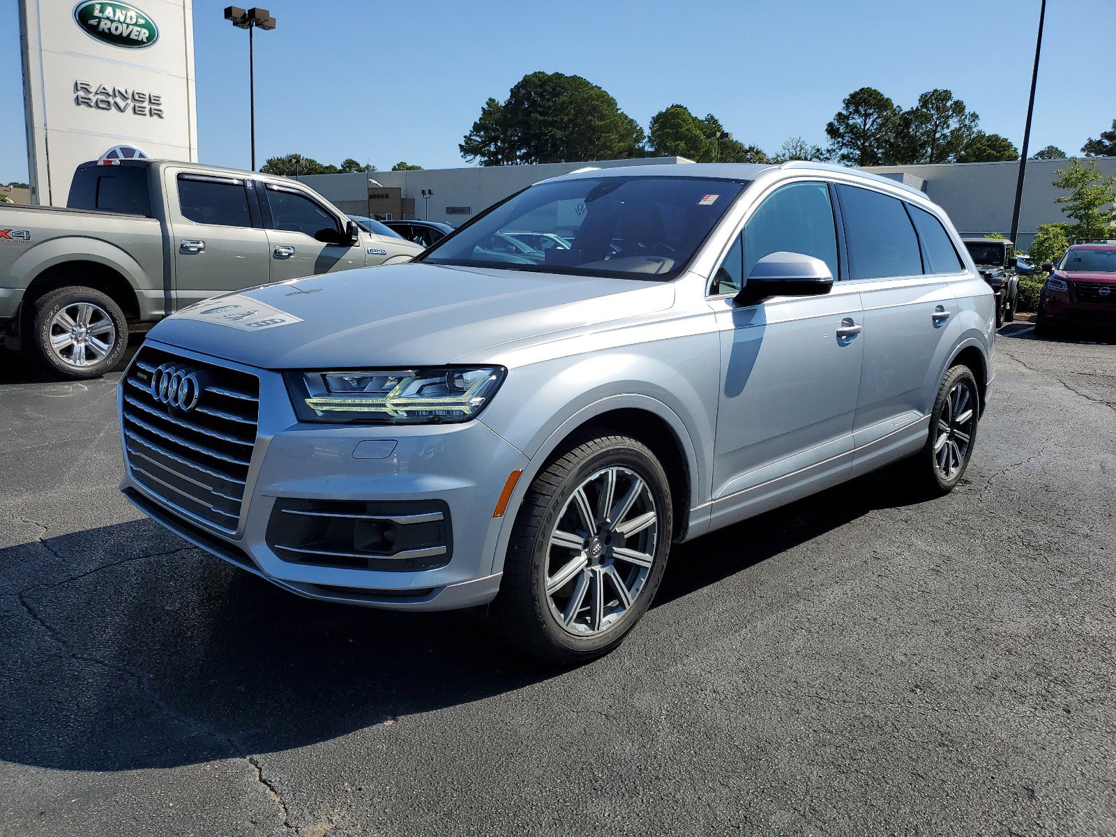 Used 2018 Audi Q7 Premium Plus with VIN WA1LHAF74JD006310 for sale in Jackson, MS