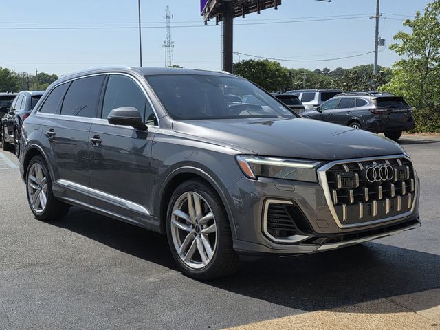 2025 Audi Q7 55 Premium Plus quattro Tiptronic's photo