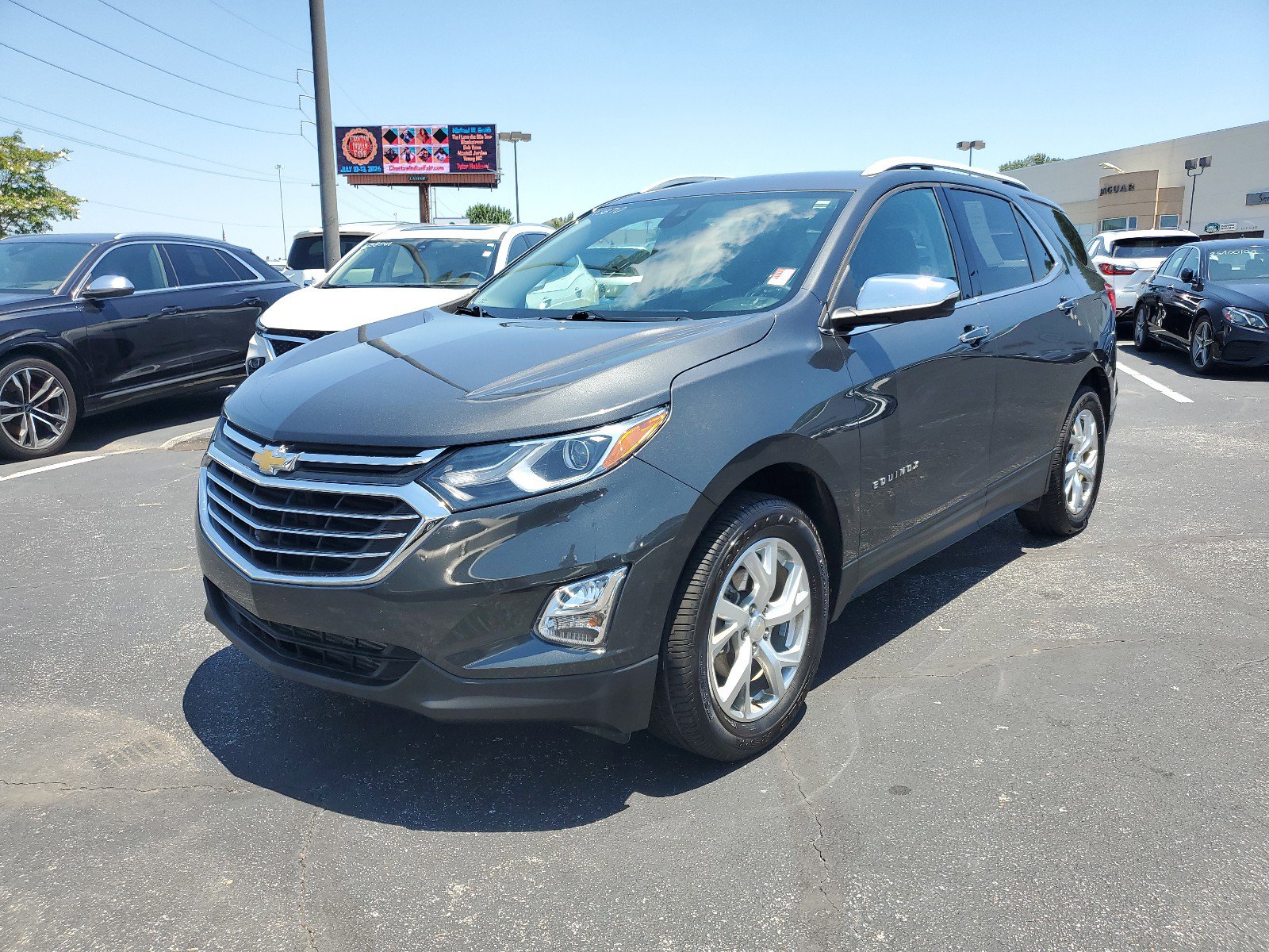 Used 2020 Chevrolet Equinox Premier with VIN 2GNAXXEV7L6220557 for sale in Jackson, MS