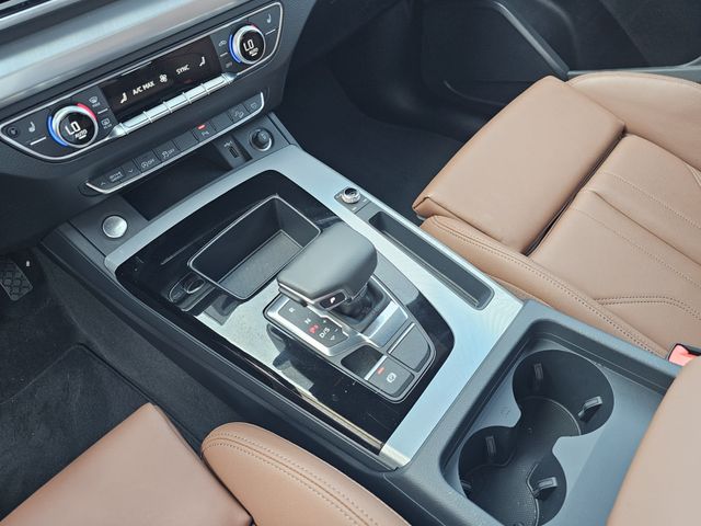 2025 Audi Q5 Premium - Photo 20
