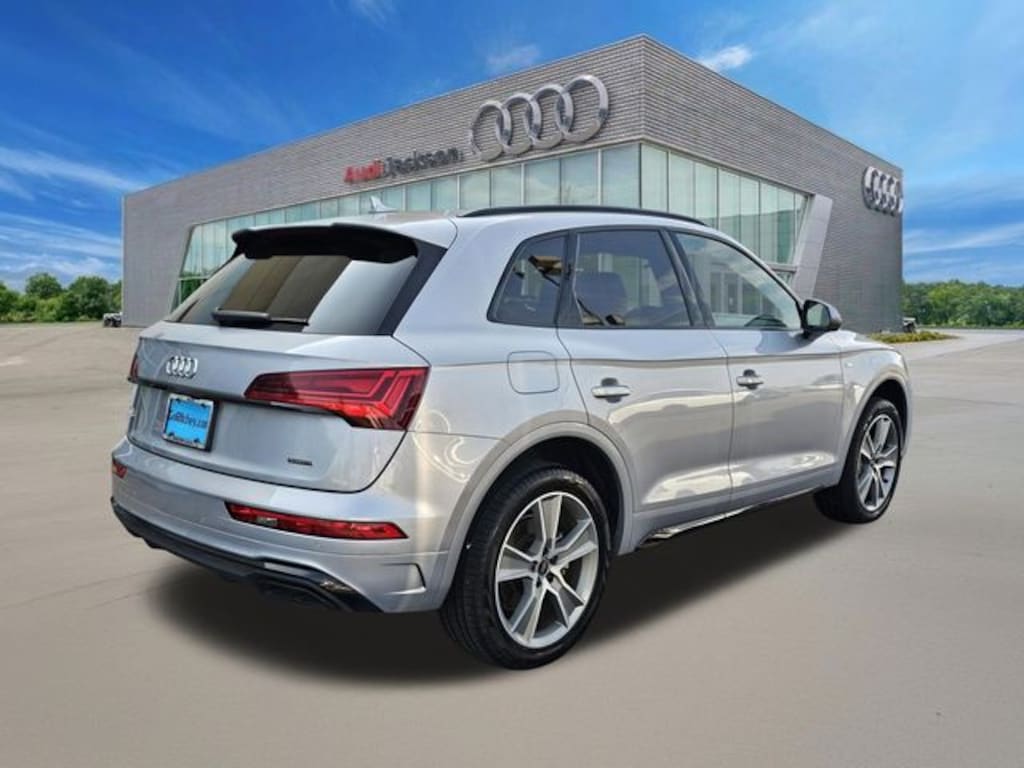 Certified 2025 Audi Q5 45 S Line Premium SUV