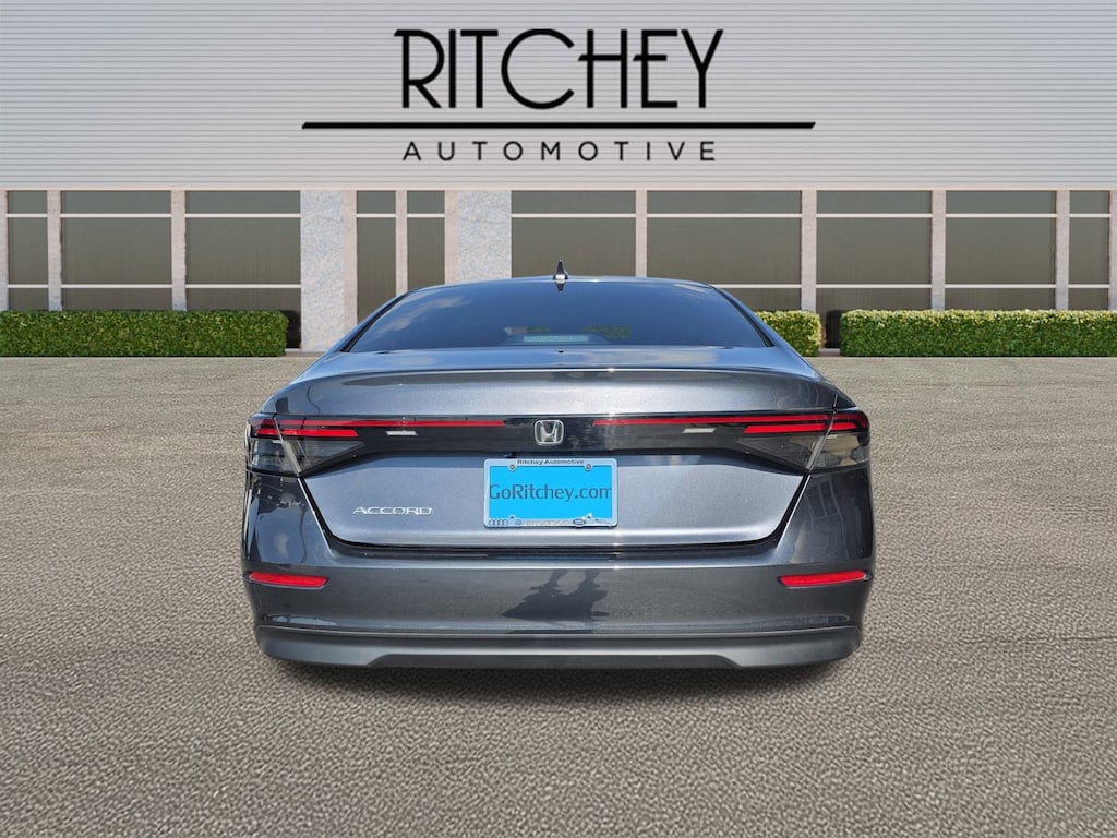 Used 2023 Honda Accord EX Sedan