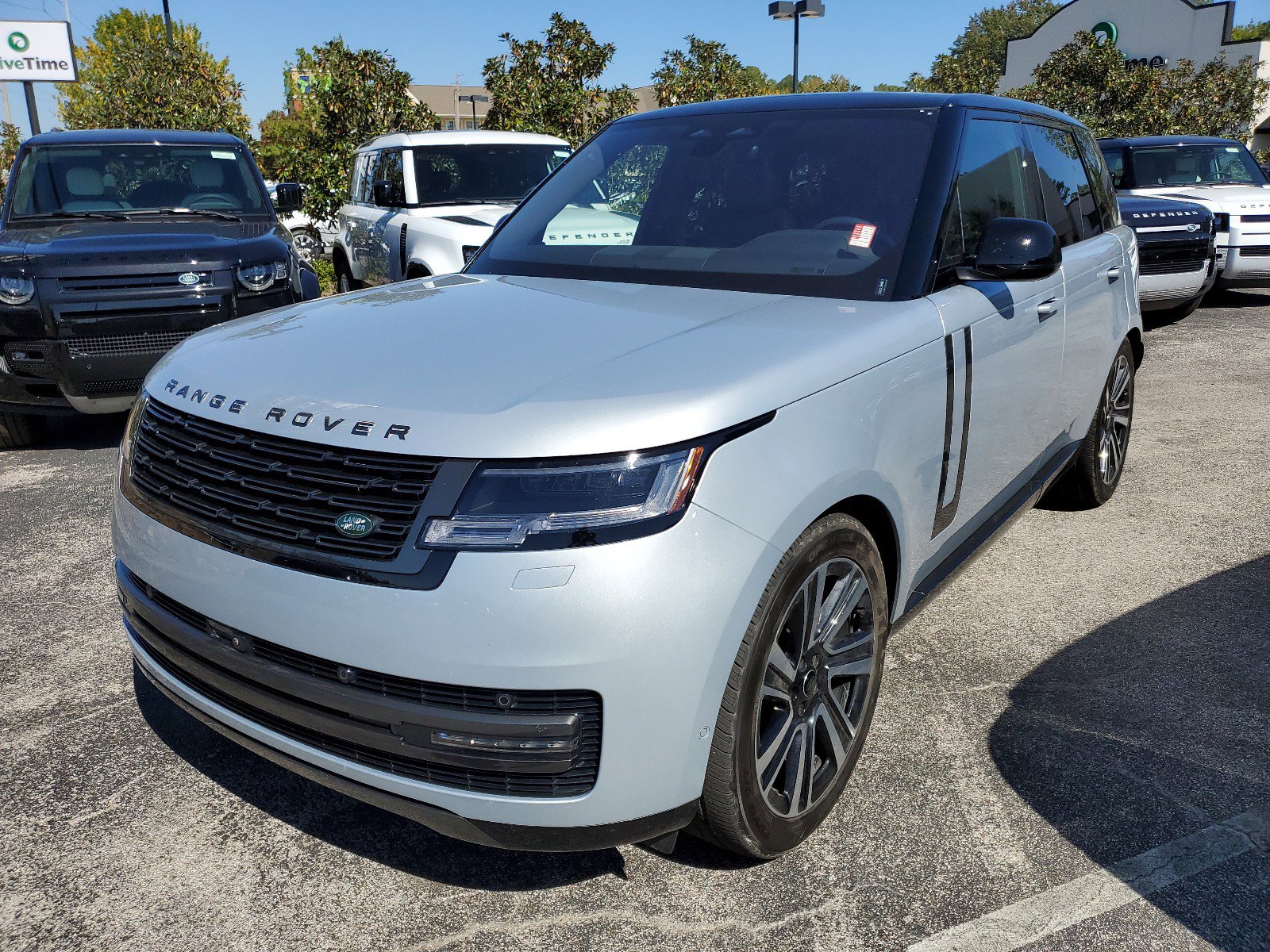 Used 2023 Land Rover Range Rover SE with VIN SALKP9FU8PA029228 for sale in Jackson, MS