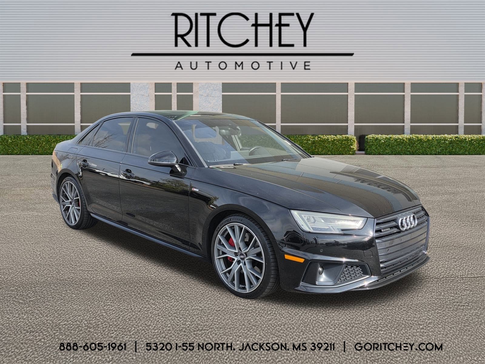 2019 Audi A4 Premium Plus's photo