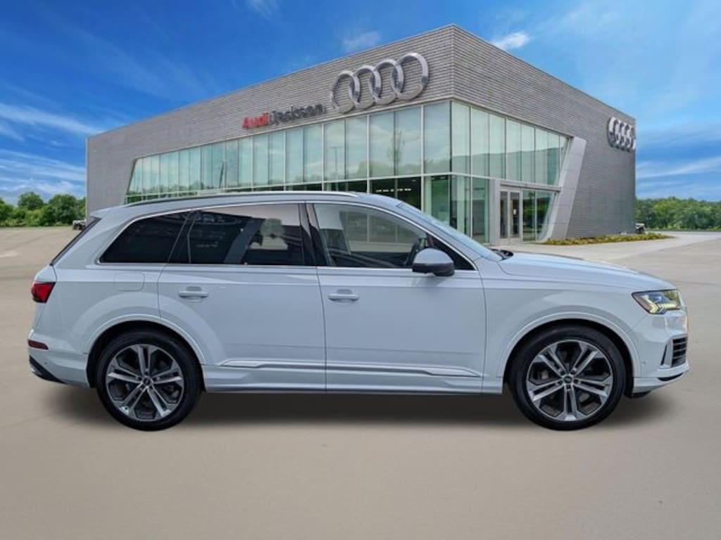 Used 2023 Audi Q7 55 Prestige SUV