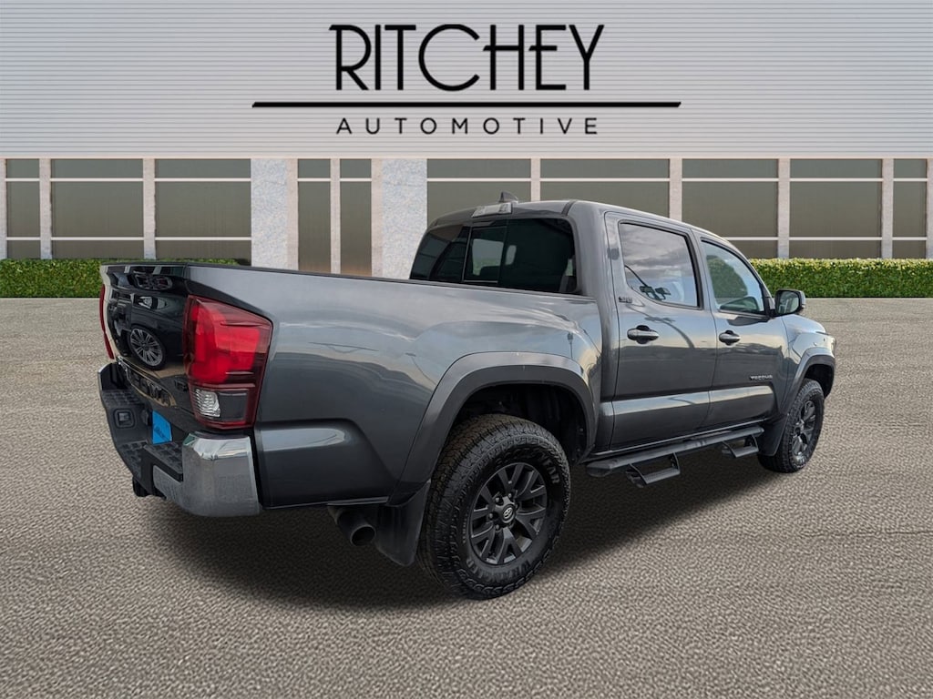 Used 2023 Toyota Tacoma SR5 Truck Double Cab