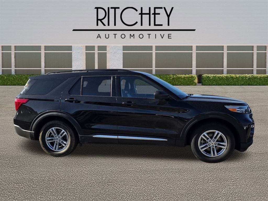 Used 2023 Ford Explorer XLT SUV
