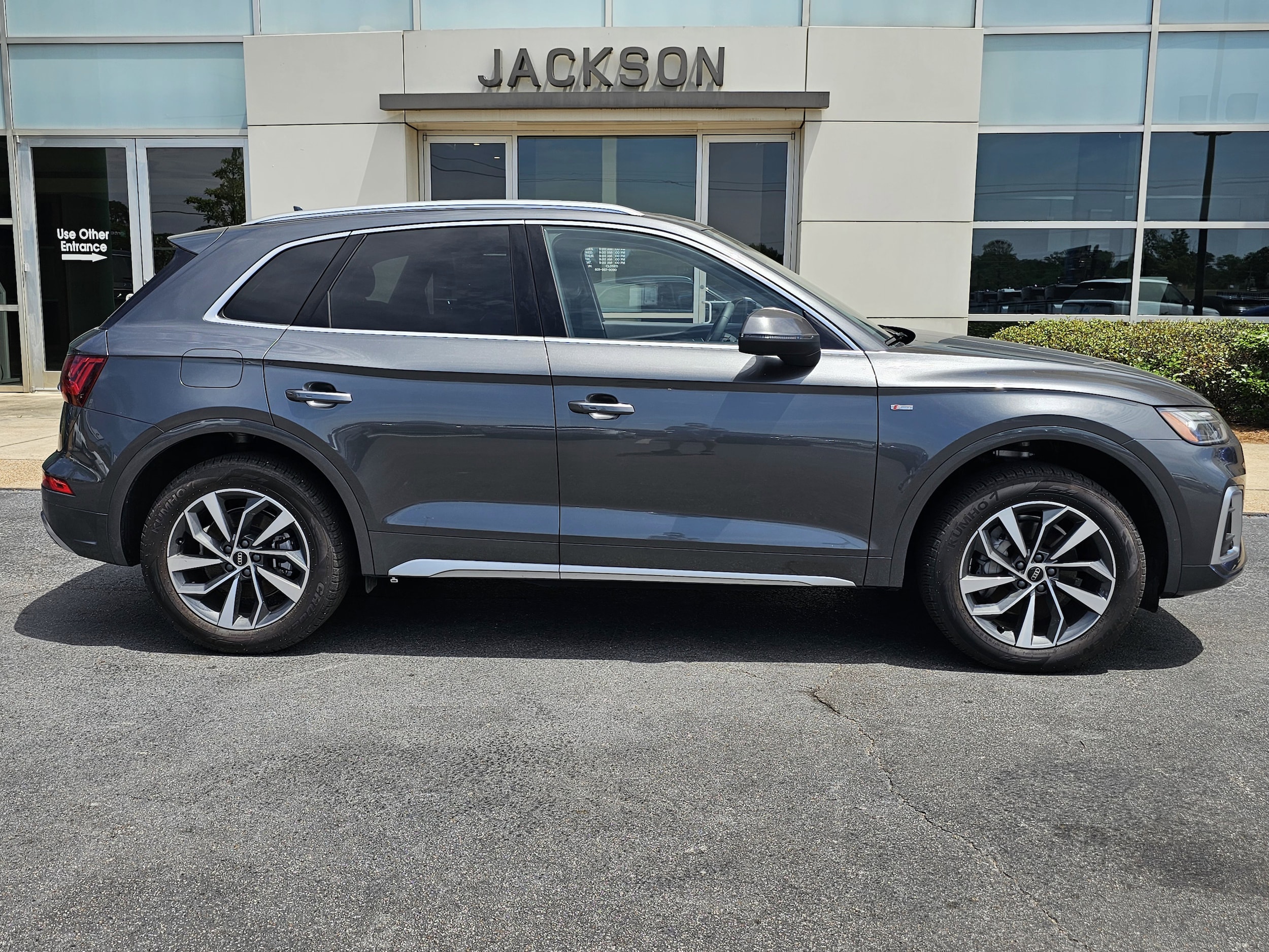 Certified 2024 Audi Q5 Premium Plus with VIN WA1EAAFY7R2048323 for sale in Jackson, MS