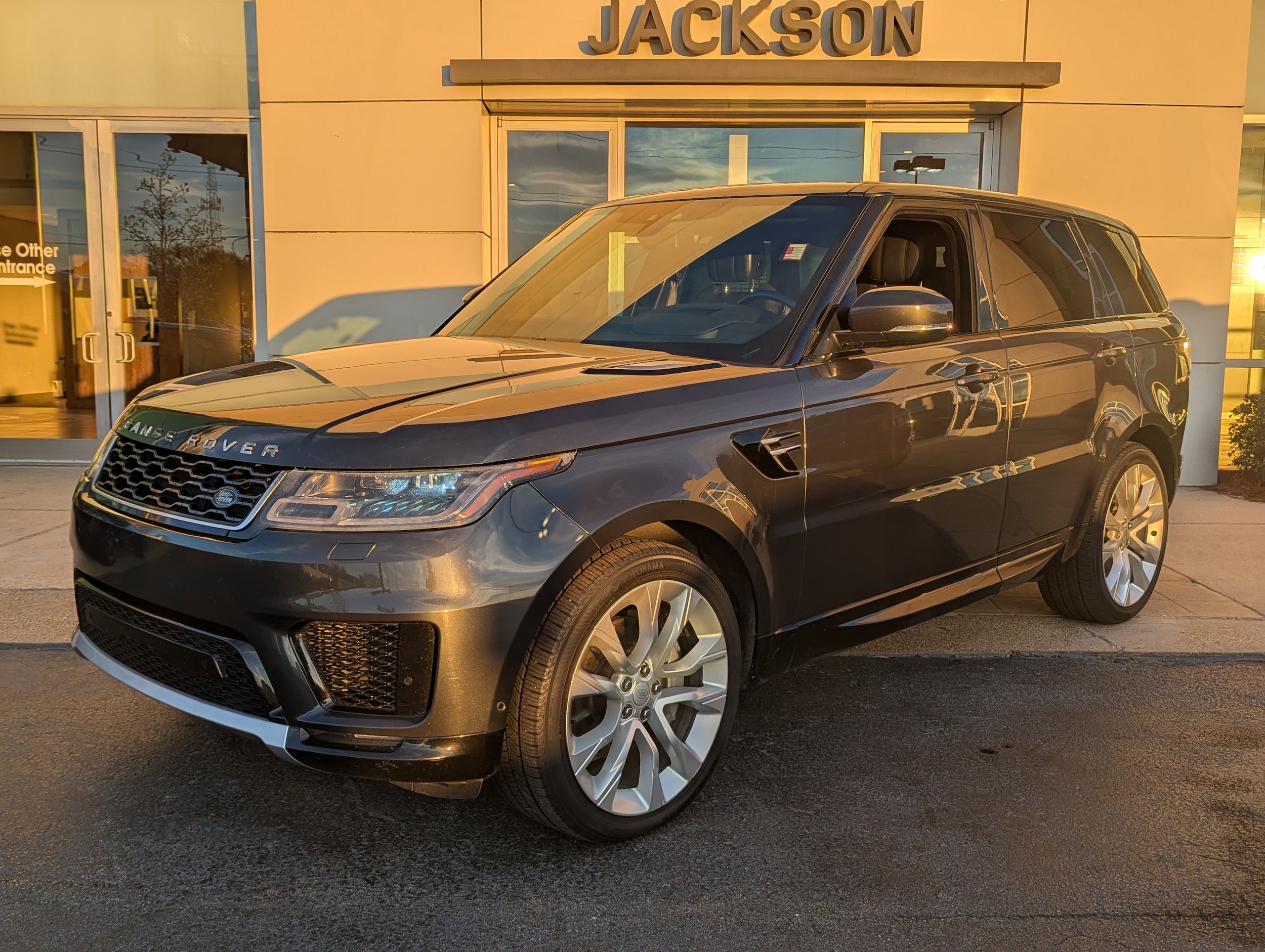 2019 Land Rover Range Rover Sport HSE's photo