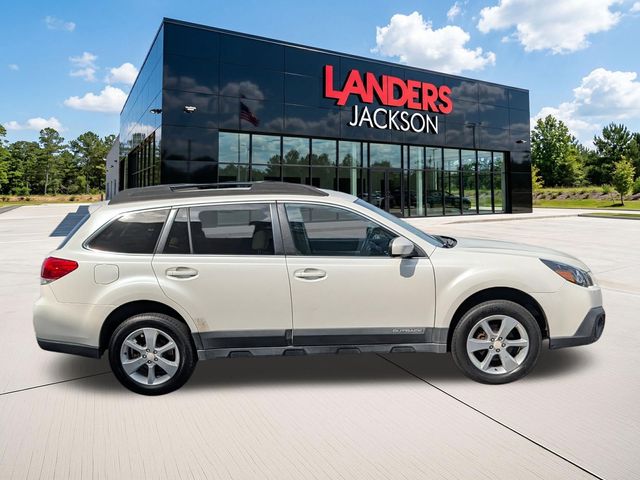 Used 2014 Subaru Outback 2.5i Premium with VIN 4S4BRCCC6E3251449 for sale in Jackson, MS