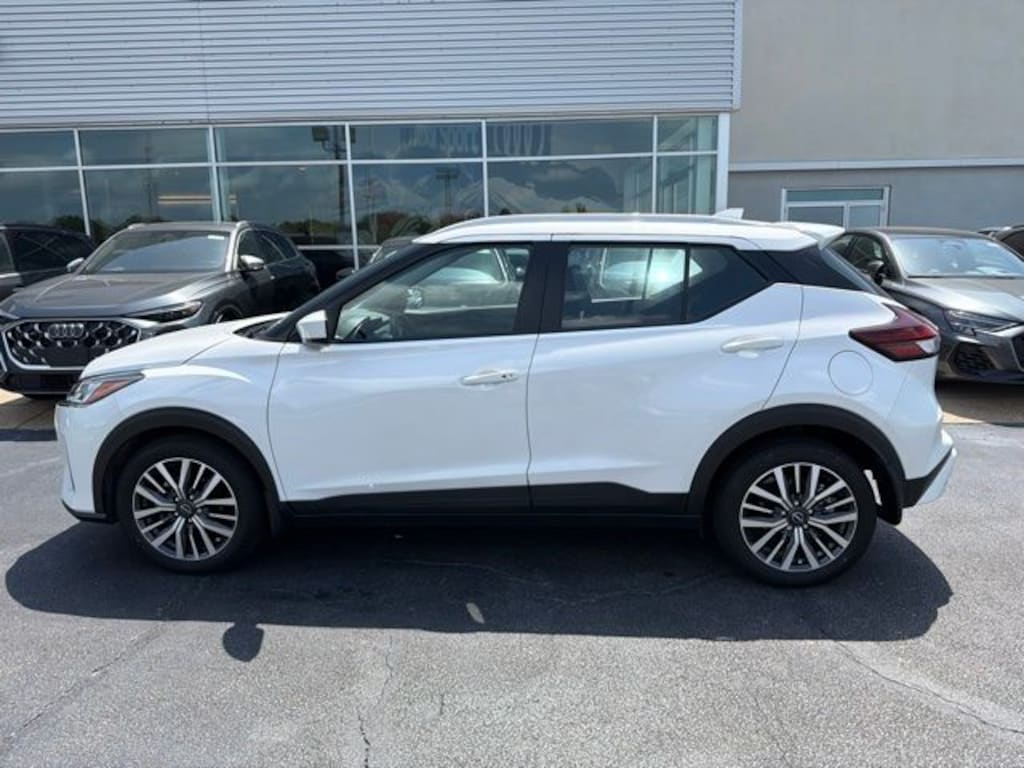 Used 2023 Nissan Kicks SV SUV