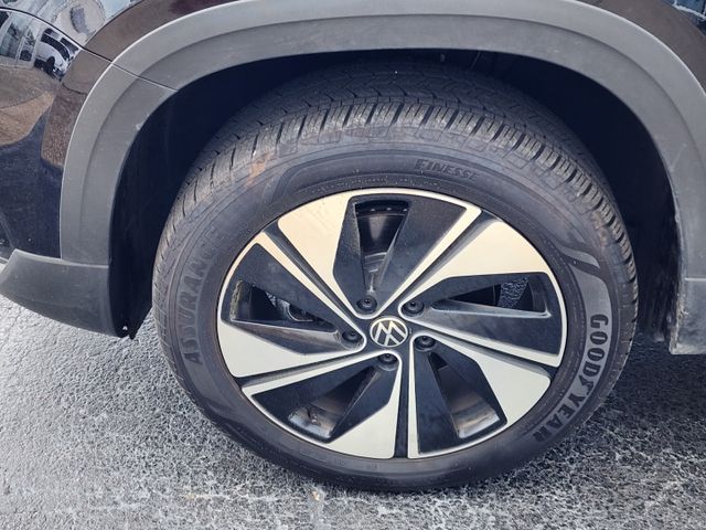 2024 Volkswagen Taos SE - Photo 30