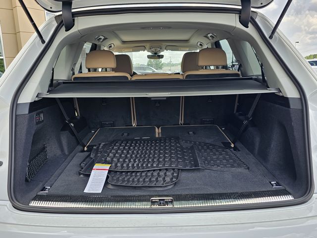 2025 Audi Q7 Premium Plus - Photo 25