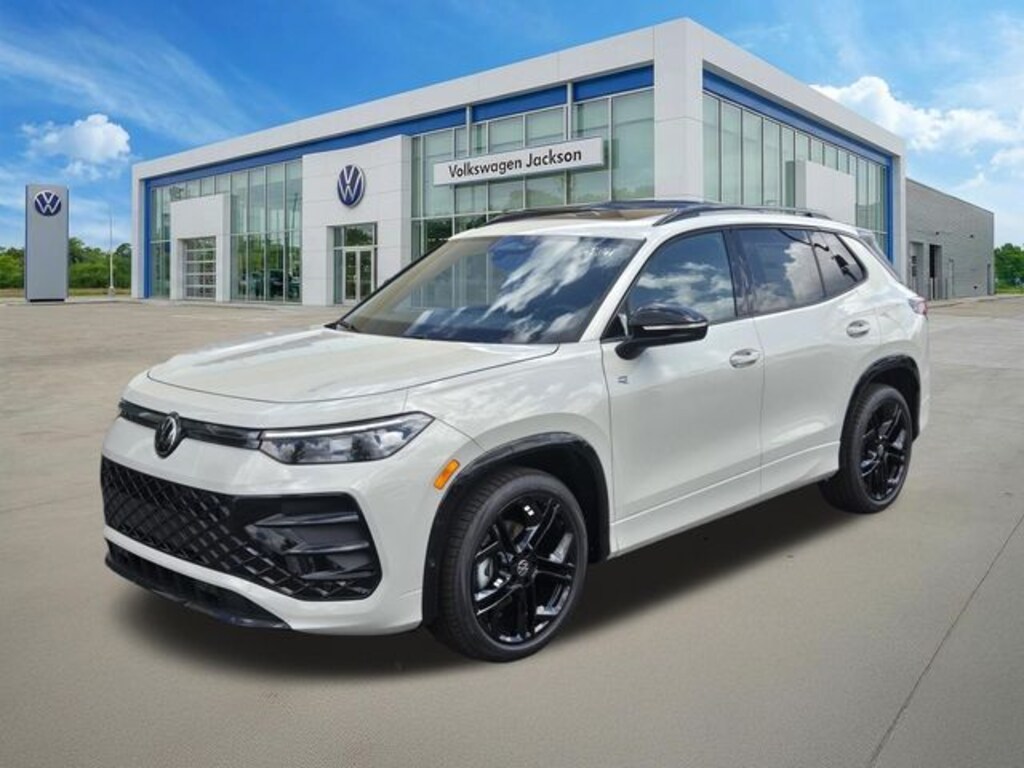 New 2026 Volkswagen Tiguan 2.0T SE R-Line Black SUV