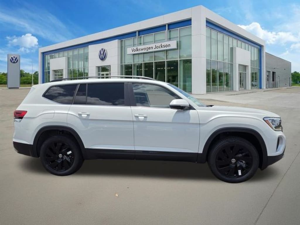 New 2026 Volkswagen Atlas 2.0T SE w/Technology SUV