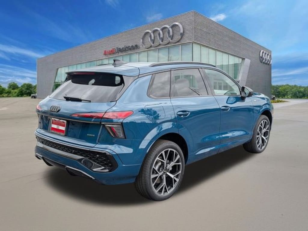 New 2026 Audi Q3 S line SUV