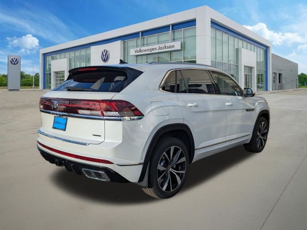 New 2026 Volkswagen Atlas Cross Sport 2.0T SEL Premium R-Line SUV