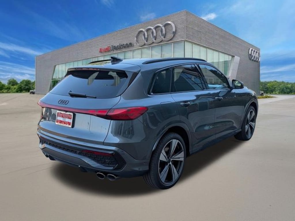 New 2026 Audi SQ5 3.0T Premium SUV