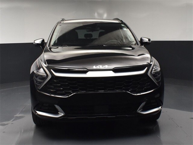 2025 Kia Sportage photo 3
