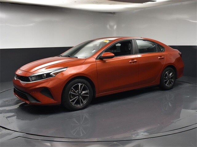 2022 Kia Forte FE LXS photo 4