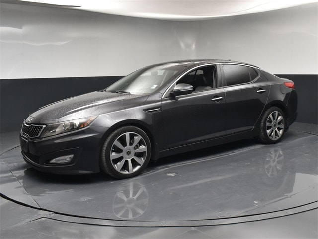 2011 Kia Optima SX photo 4
