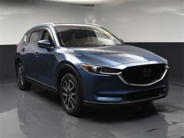 2018 Mazda CX-5 Touring photo 2