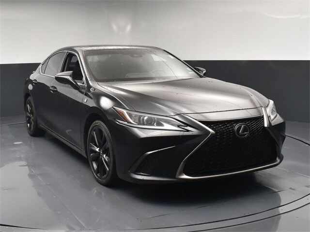 2022 Lexus ES 350 F SPORT photo 2