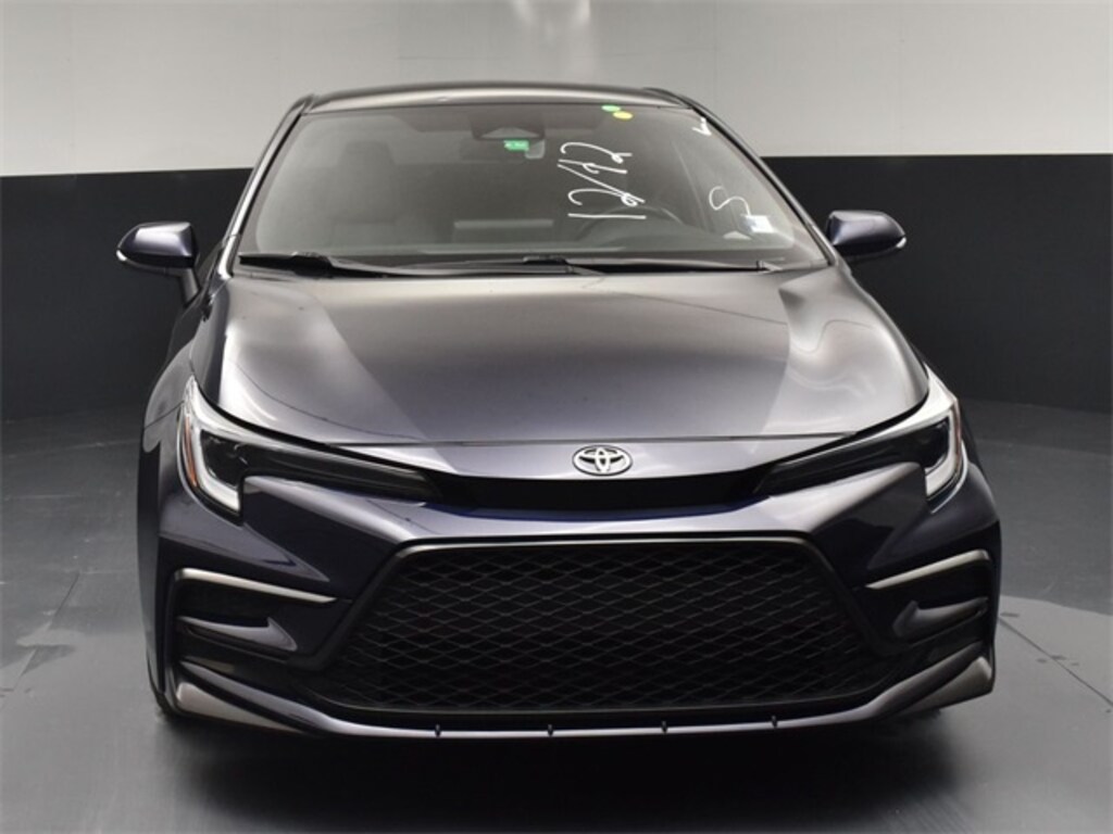 Used 2024 Toyota Corolla SE Sedan
