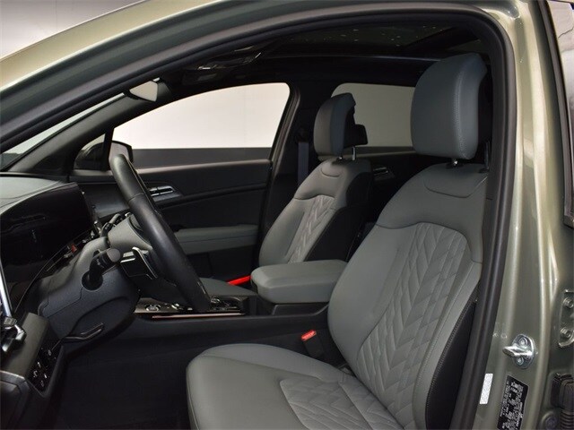 2025 Kia Sportage Plug-In Hybrid X-Line Prestige photo 2
