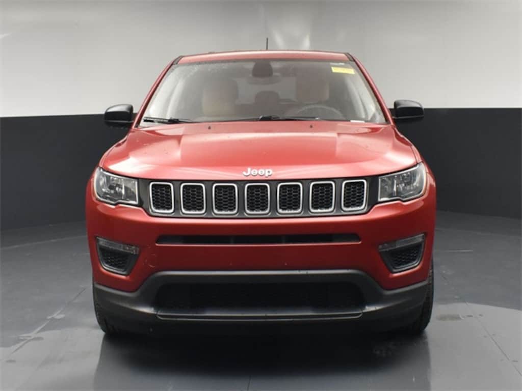 Used 2018 Jeep Compass Sport FWD SUV