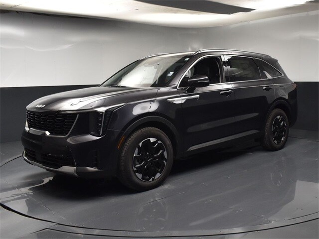 2025 Kia Sorento S photo 4