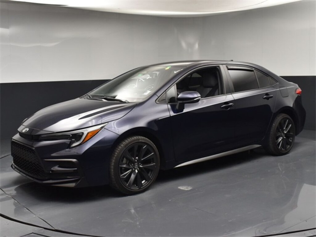 Used 2024 Toyota Corolla SE Sedan