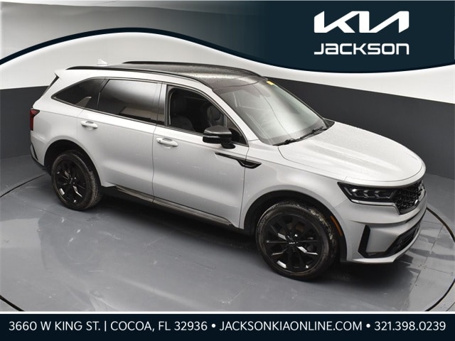 2023 Kia Sorento SX's photo