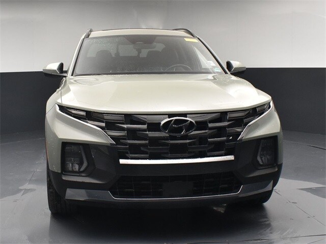 2023 Hyundai Santa Cruz Limited photo 3