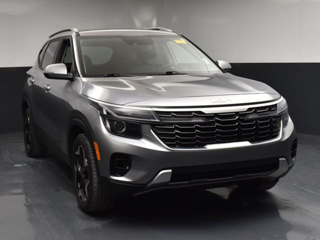 Certified 2025 Kia Seltos S SUV