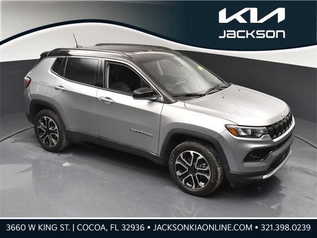 2022 Jeep Compass Limited's photo
